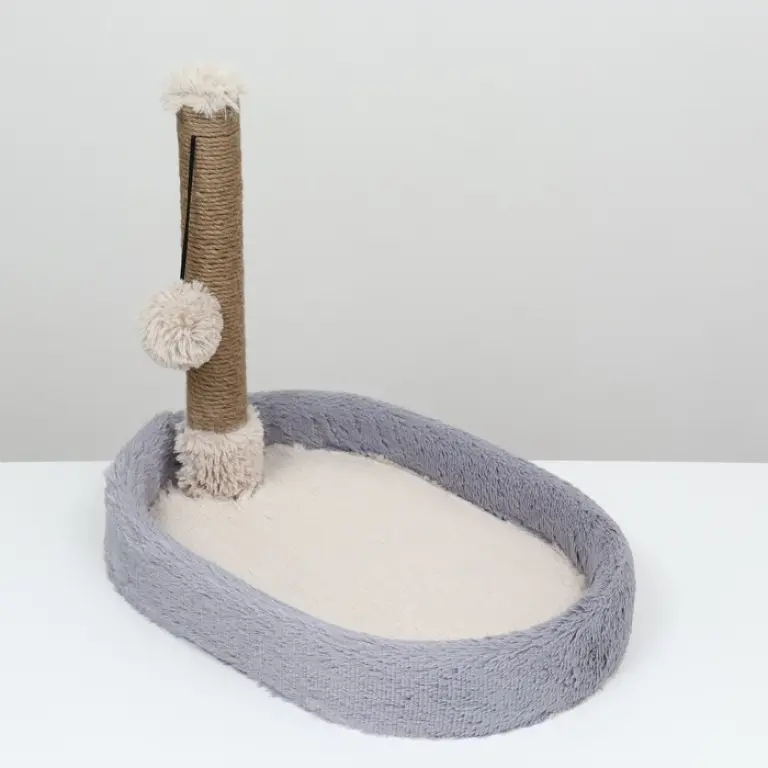 Лежанка с когтеточкой оптом.