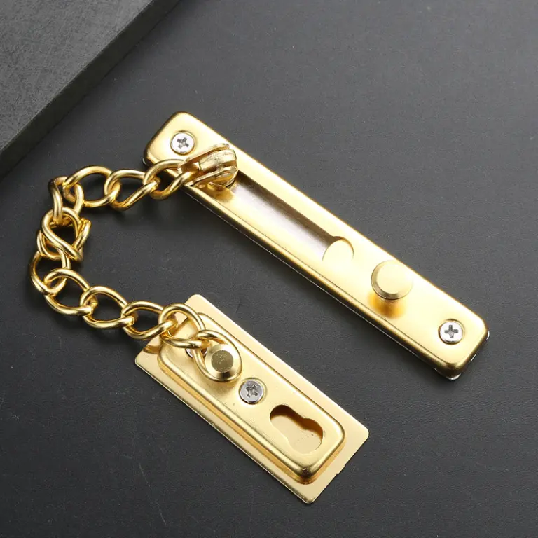 Цепочки для безопасности.